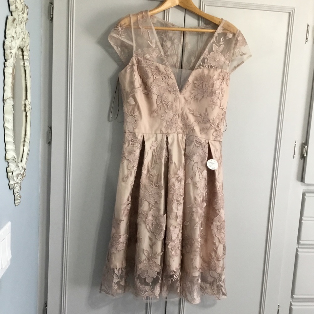 NWT CHI CHI LONDON Victoria Dress Floral Embroidery Bridesmaid Prom Dress 8